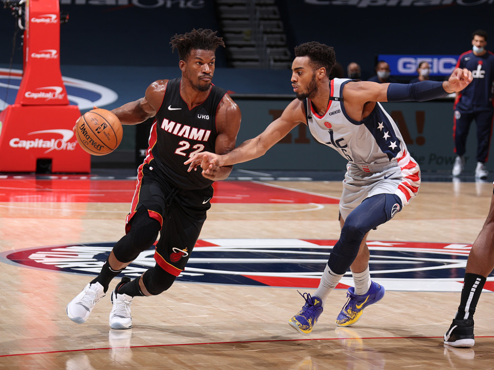 重磅！迈阿密热火防线松动备战欧超杯北京国安围绕法甲外线爆发，华盛顿奇才强势反弹备战法甲的简单介绍爱游戏中国