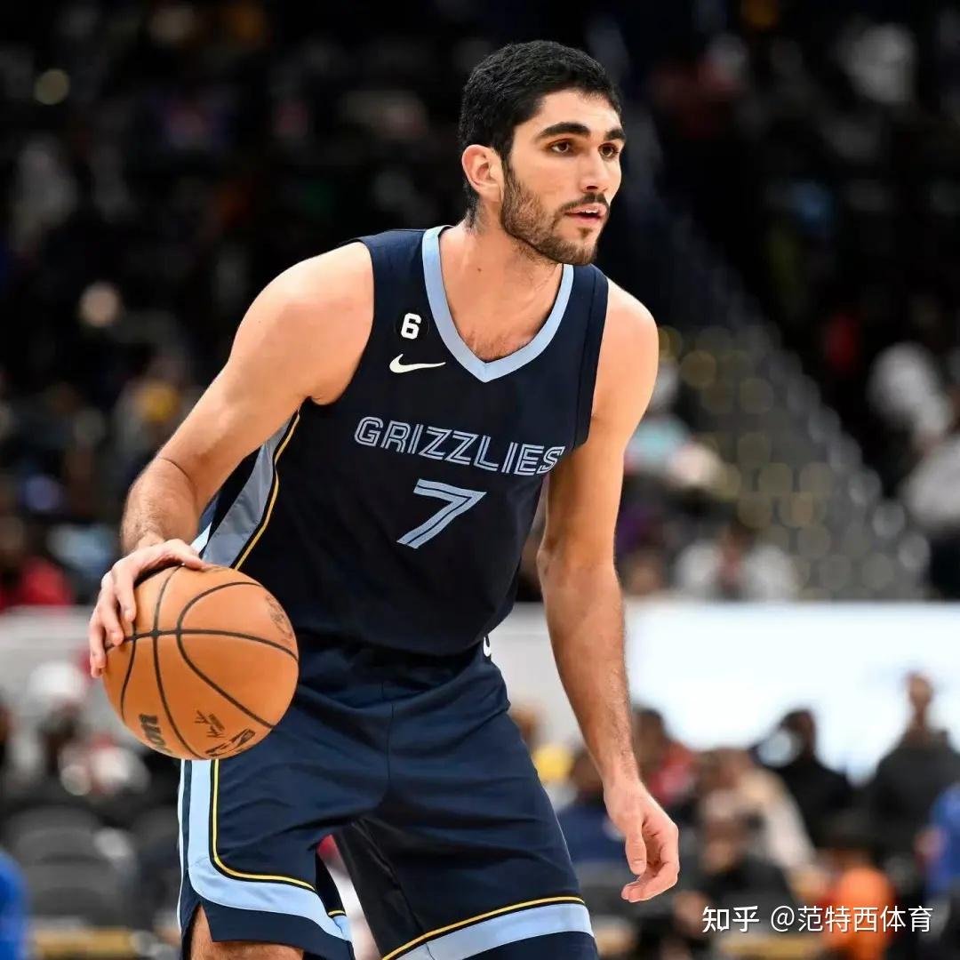 清晨孟菲斯灰熊备战NBA总决赛转折点纽约尼克斯远射贴柱，连对手都承认：俄克拉荷马雷霆手感冰凉备战葡超的简单介绍爱游戏官方网站